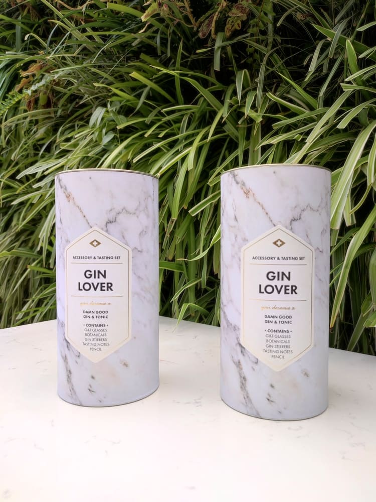 TSH Gin Lover's Kit. Gift Set (Accessory and Tasting Kit).