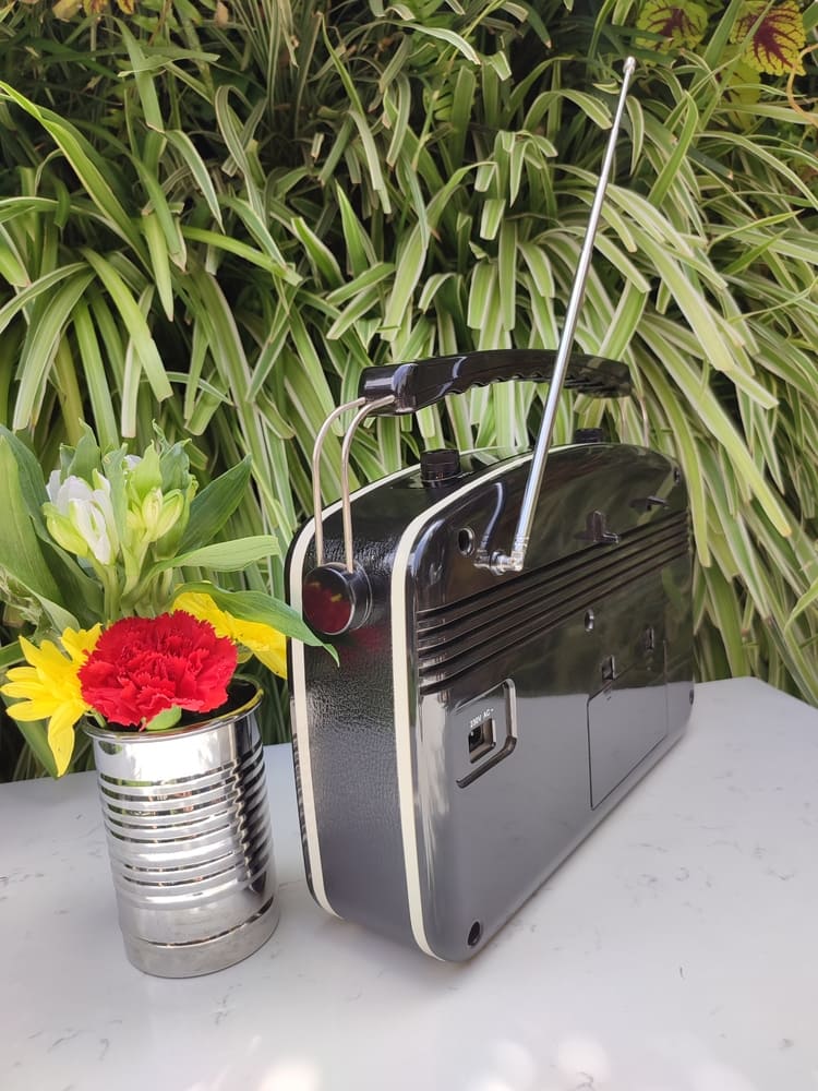 TSH Gpo Rydell Four Band Radio A 1950s style Retro Radio.Analogue - image 5