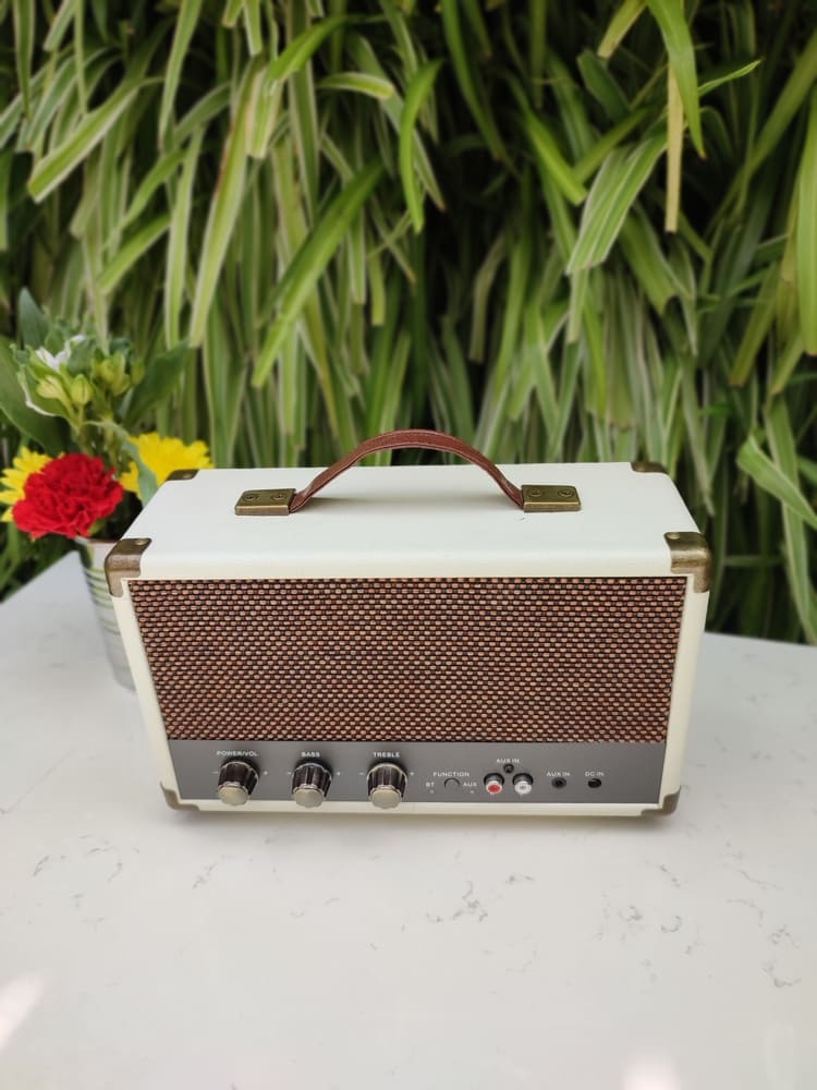 TSH GPO Westwood Bluetooth Speaker Portable, Retro 25 Watts, Subwoofer, RCA Input, Retro Grille, Carry Handle - image 3