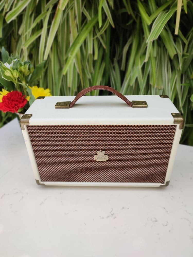 TSH GPO Westwood Bluetooth Speaker Portable, Retro 25 Watts, Subwoofer, RCA Input, Retro Grille, Carry Handle - image 6